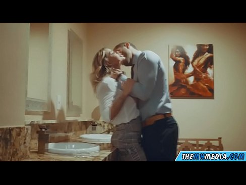 ❤️ Кога бујна русокоса ќе ве заведе во јавен тоалет ❤ Секс на порно mk.porno-filmy.ru ❌️